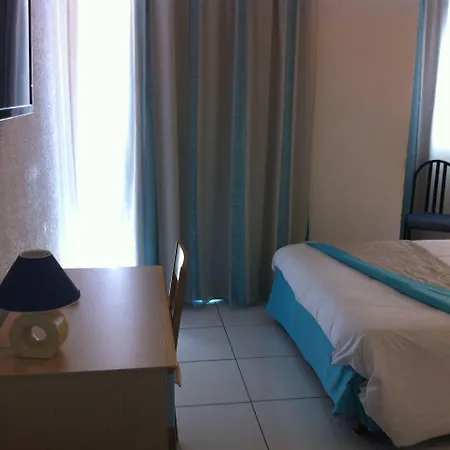 Hotel Restaurant Miramar L'Orchidee 2* La Ciotat