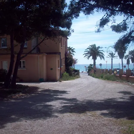 Hotel Hotel Restaurant Miramar L'Orchidee La Ciotat