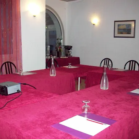 מלון Restaurant Miramar L'orchidee לה קיוטאט