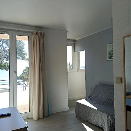 Hotel Hotel Restaurant Miramar L'Orchidee 2*